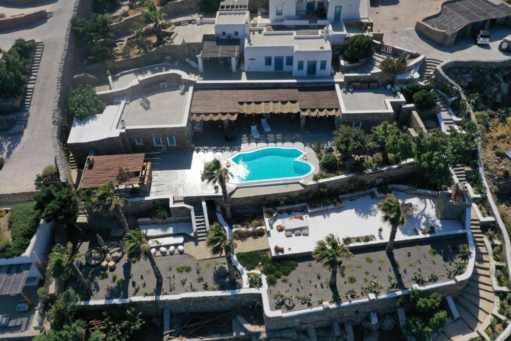 Pergola and outdoor living project in Mykonos